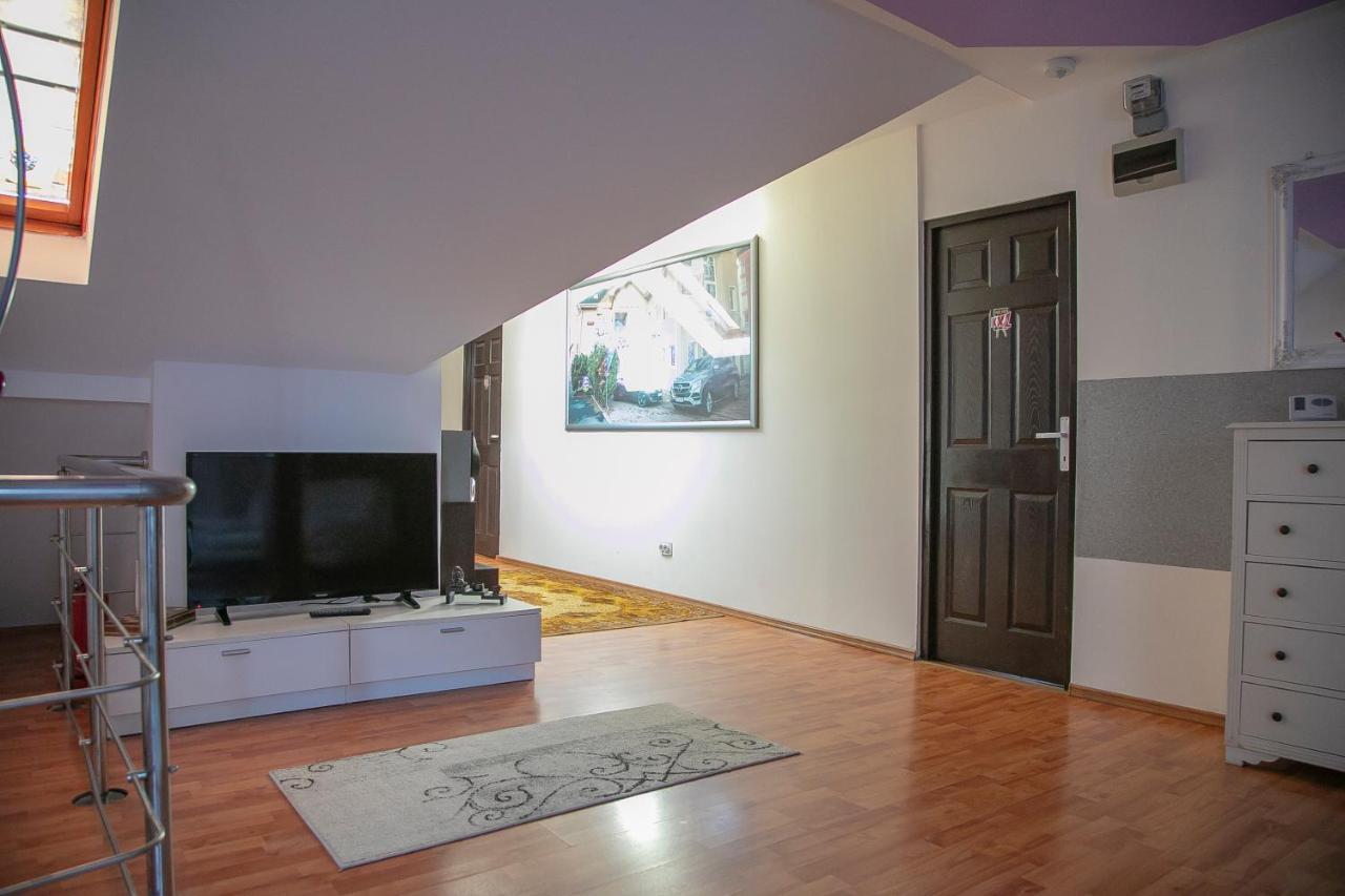 Appartamento Xxl-House Târgu-Mureş Esterno foto