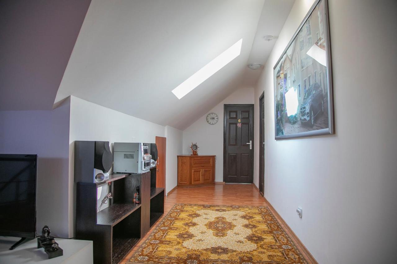 Appartamento Xxl-House Târgu-Mureş Esterno foto