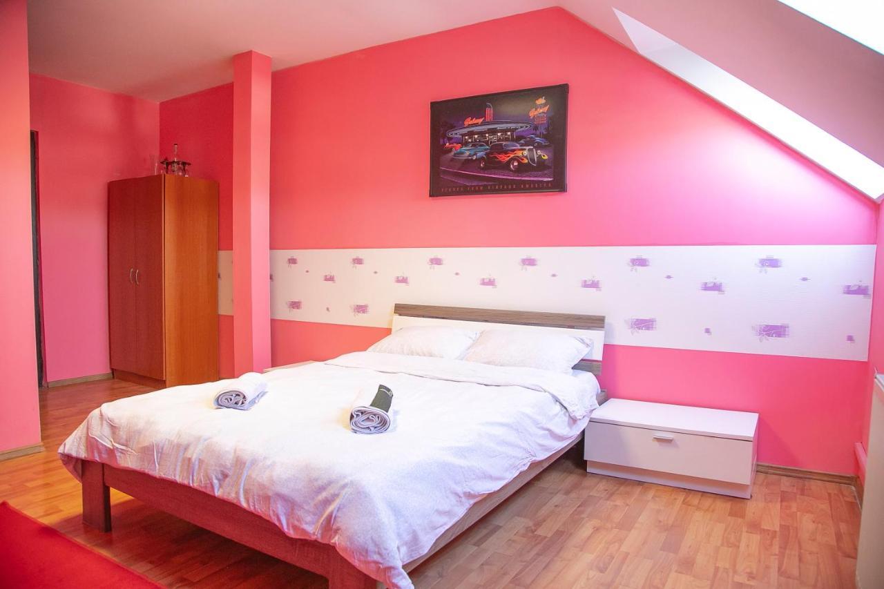 Appartamento Xxl-House Târgu-Mureş Esterno foto